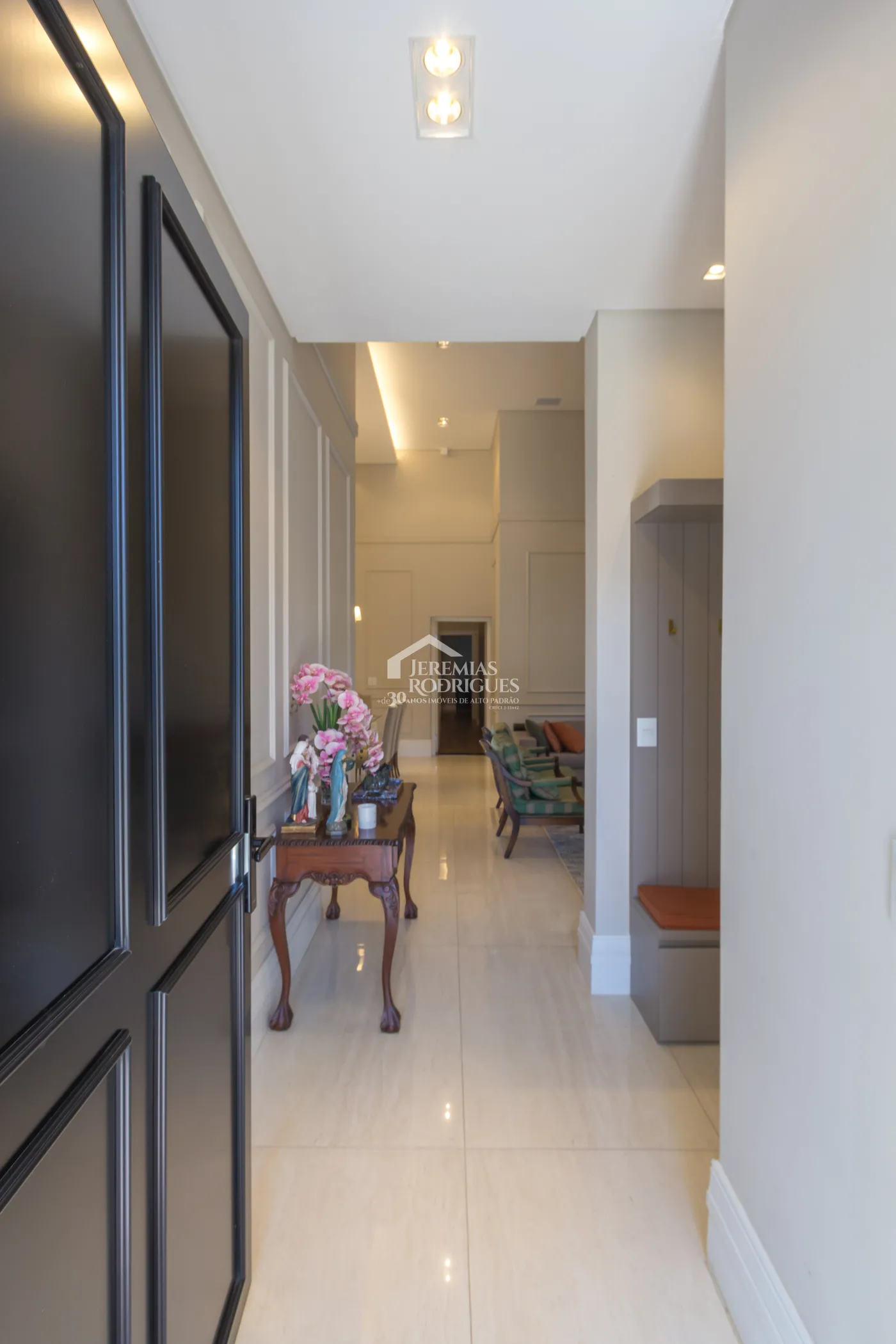 Casa à venda no Condomínio Residencial Terras de San Marco em Taubaté/SP.