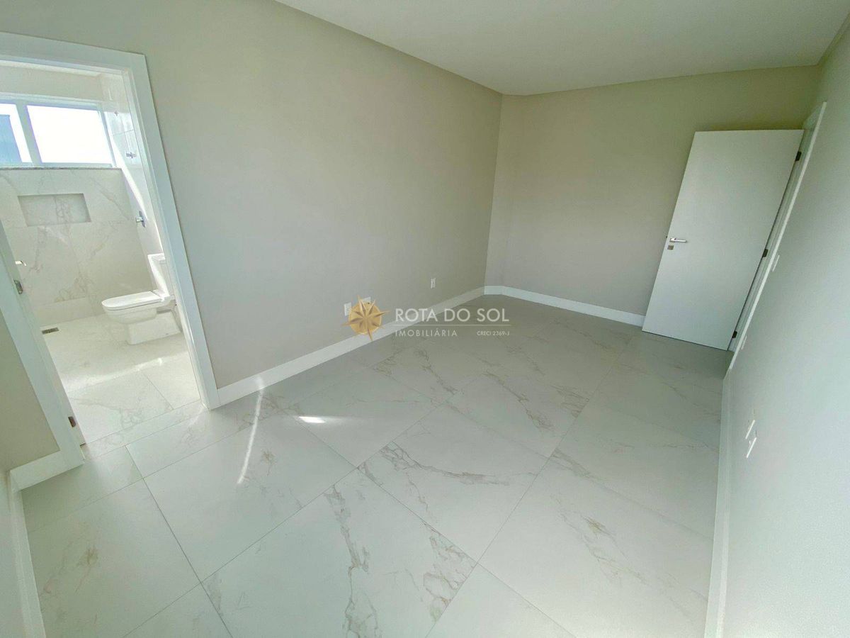 Residencial Garden Square Apartamento Vista Mar 4 Suítes em Meia Praia Itapema/SC — foto 13
