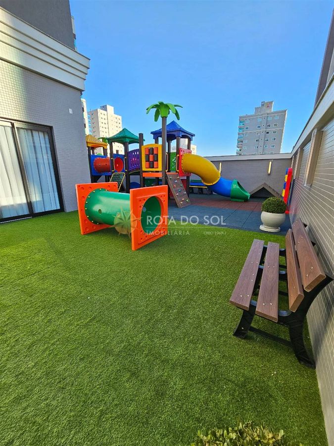 Residencial Brooklyn Tower Apartamento 4 Suítes em Meia Praia Itapema/SC — foto 21