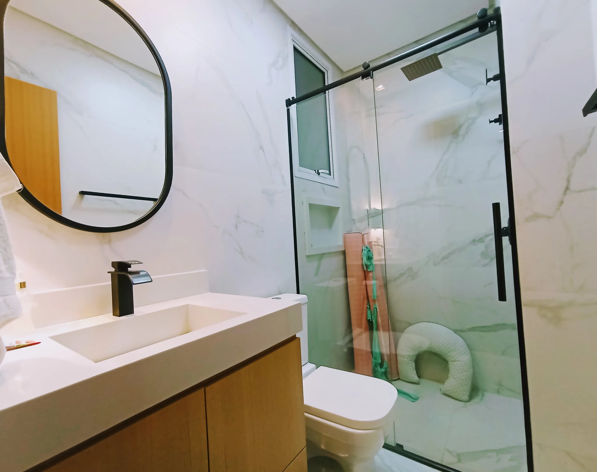 Apartamento à venda com 3 suítes, 155 m² no Condomínio Renaissance em Taubaté/SP.