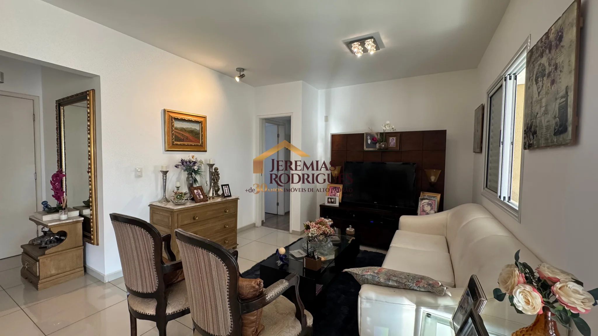 Apartamento à venda no Edifício Ekobé no coração da cidade em Taubaté/SP. — foto 3