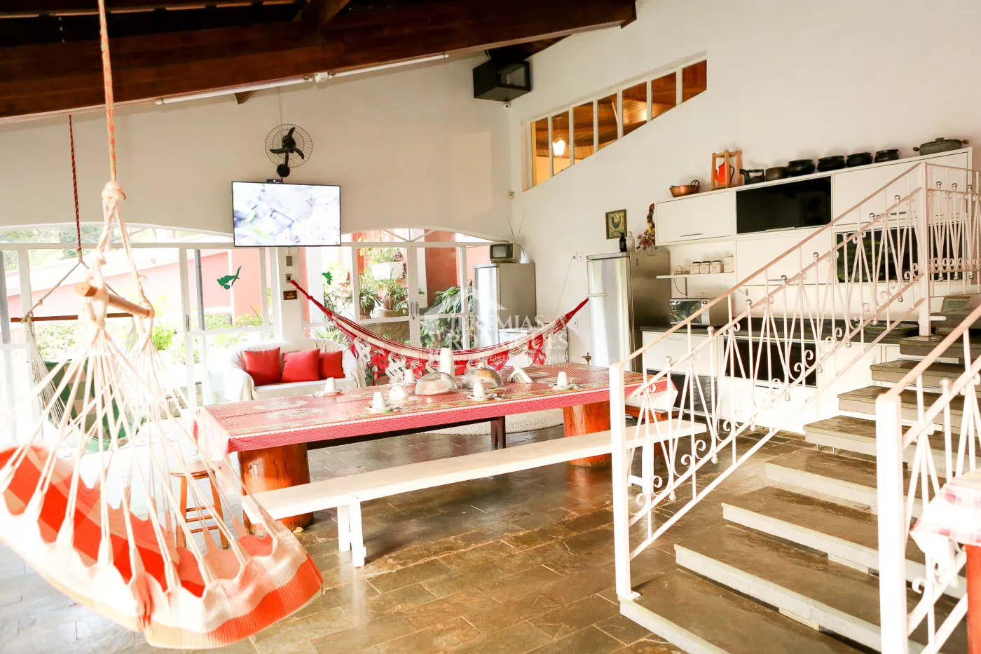 Chácara à venda no bairro do Sapucaí, em Sapucaí-Mirim/MG.