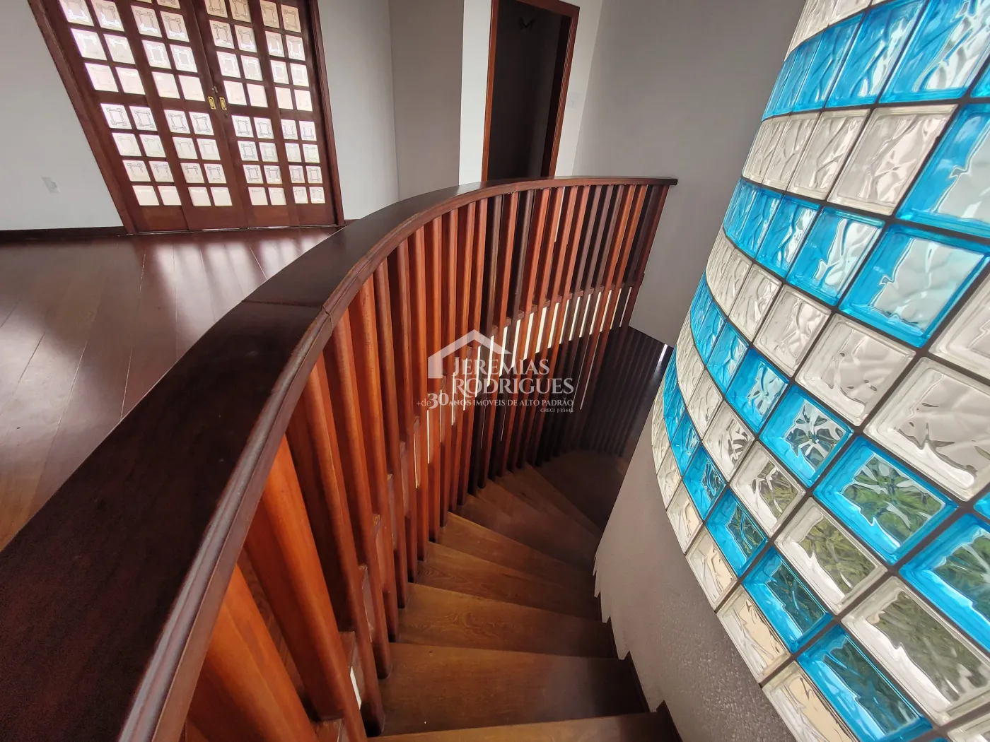 Casa com 4 dormitórios, 330 m² - Condomínio Village Paineiras- Pindamonhangaba/SP.