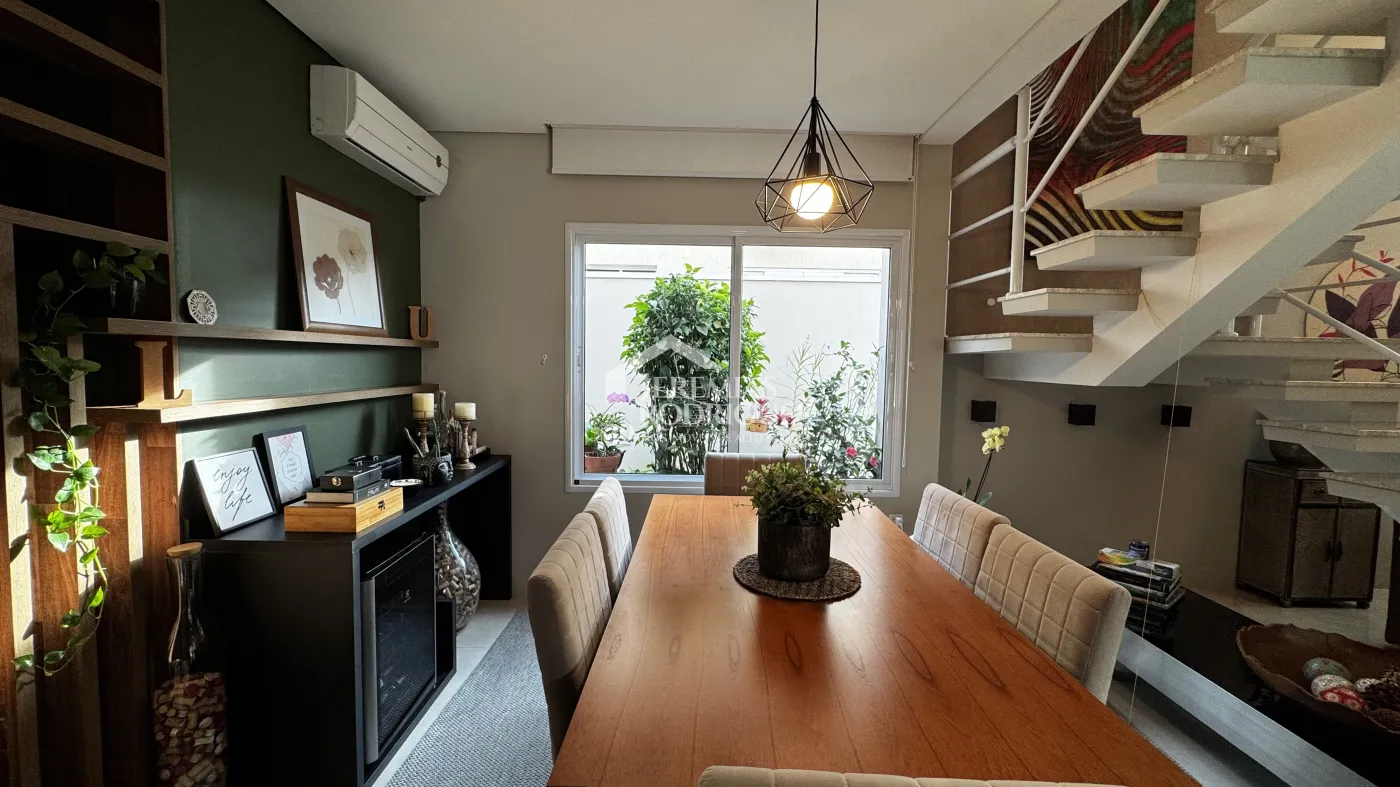 Casa para locação com 3 suítes no Condomínio Reserva dos Lagos em Pindamonhangaba/SP.