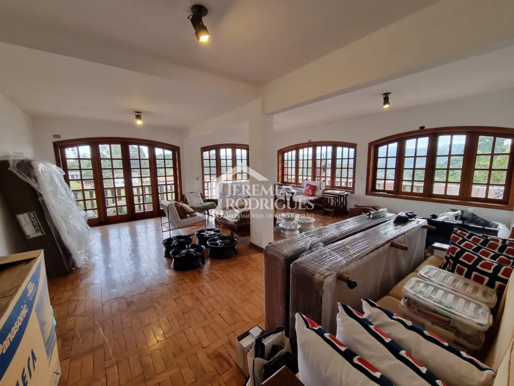 Casa com 6 dormitórios, 650 m² - Vila Inglesa - Campos do Jordão/SP