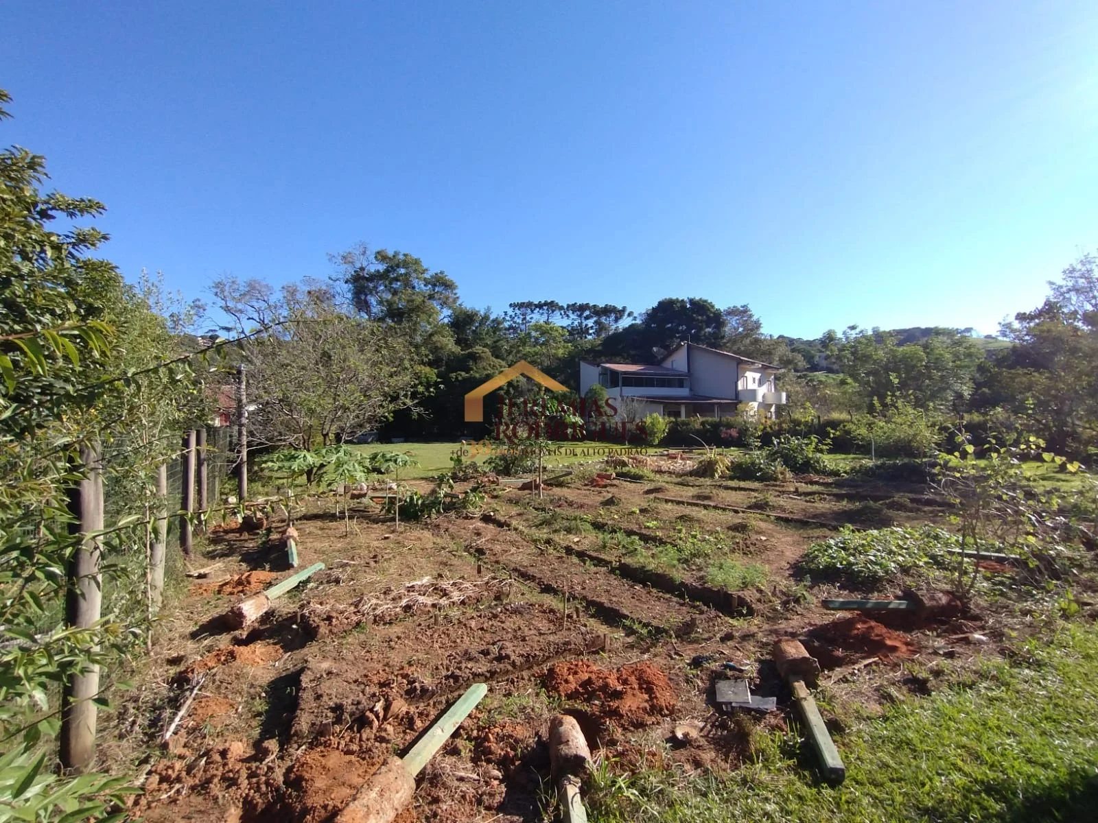 Terreno à venda no Condomínio Parque da Mantiqueira em Santo Antônio do Pinhal/SP. - foto 16