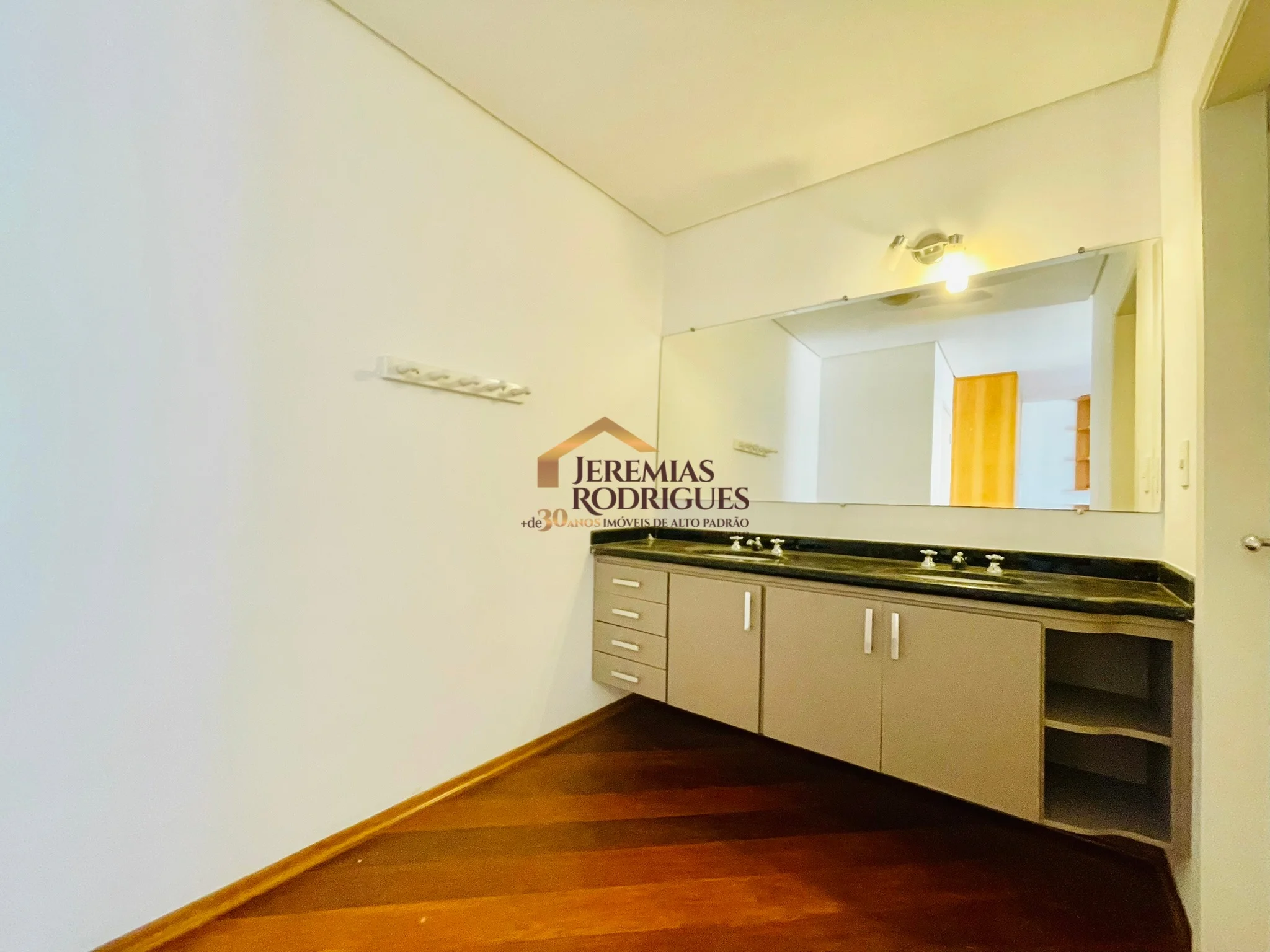 Apartamento Duplex para venda e locação no Condomínio Lumiere em Taubaté/SP. — foto 22
