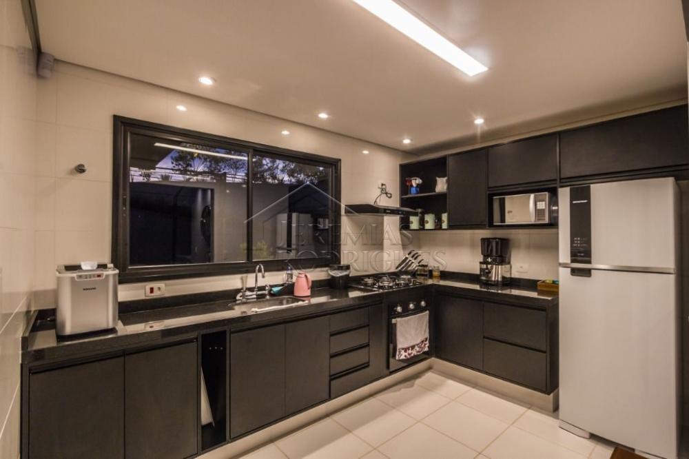 Casa à venda por R$ 7.200.000,00 - Campos do Jordão/SP