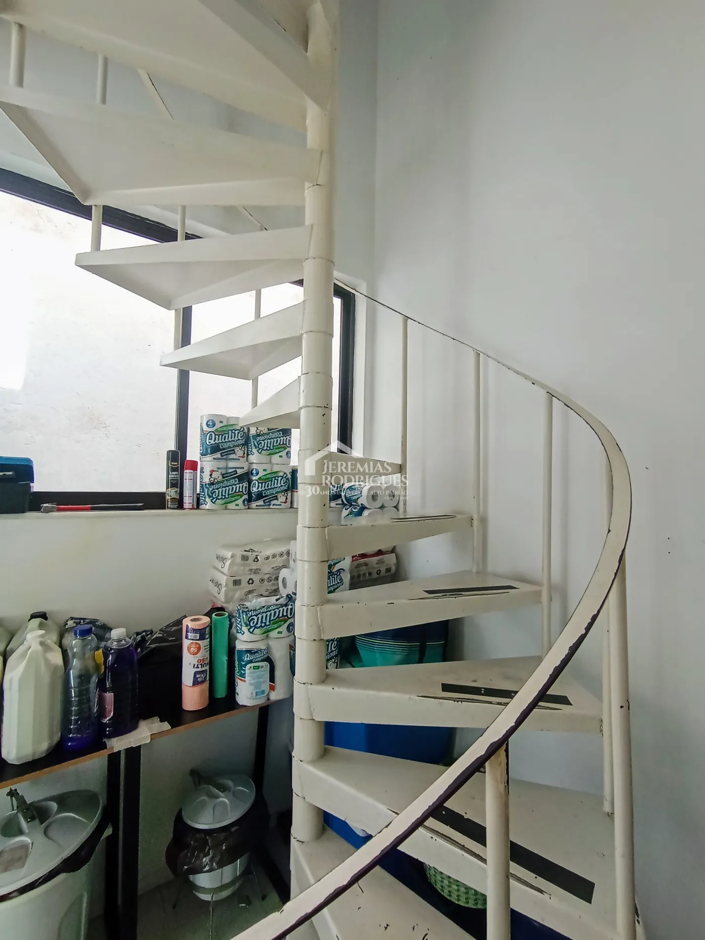 Ponto comercial para venda com 161 m² no bairro São Benedito em Pindamonhangaba/SP