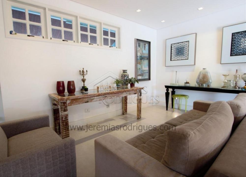 Casa à venda por R$ 2.200.000,00 - Tremembé/SP
