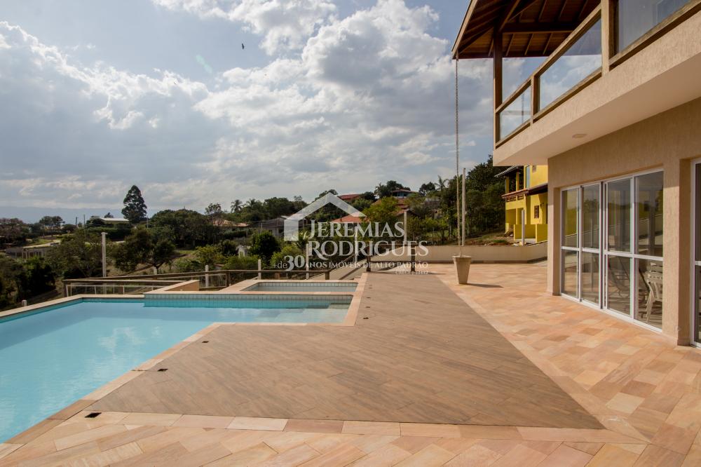 Casa com 3 quartos, 630 m² - Condomínio Recanto do Sol - Pindamonhangaba/SP