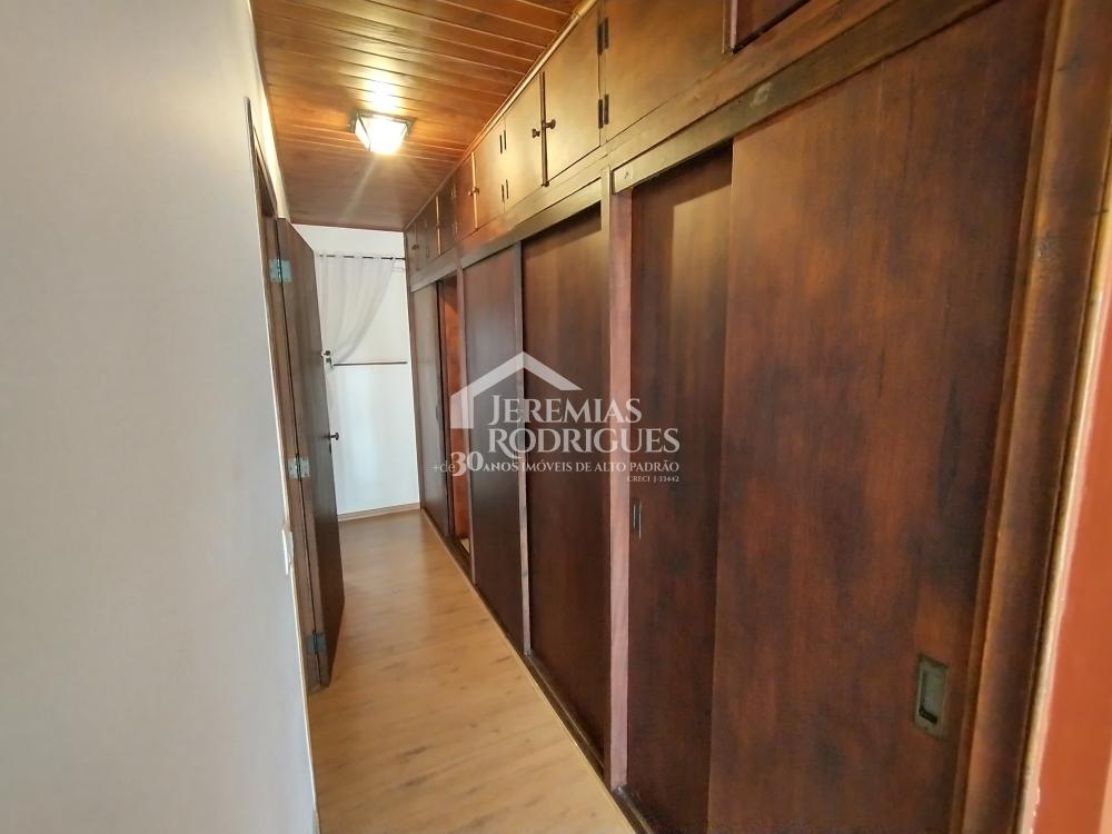 Casa com 4 dormitórios, 281 m² - Condomínio Jardim Véu da Noiva - Campos do Jordão/SP