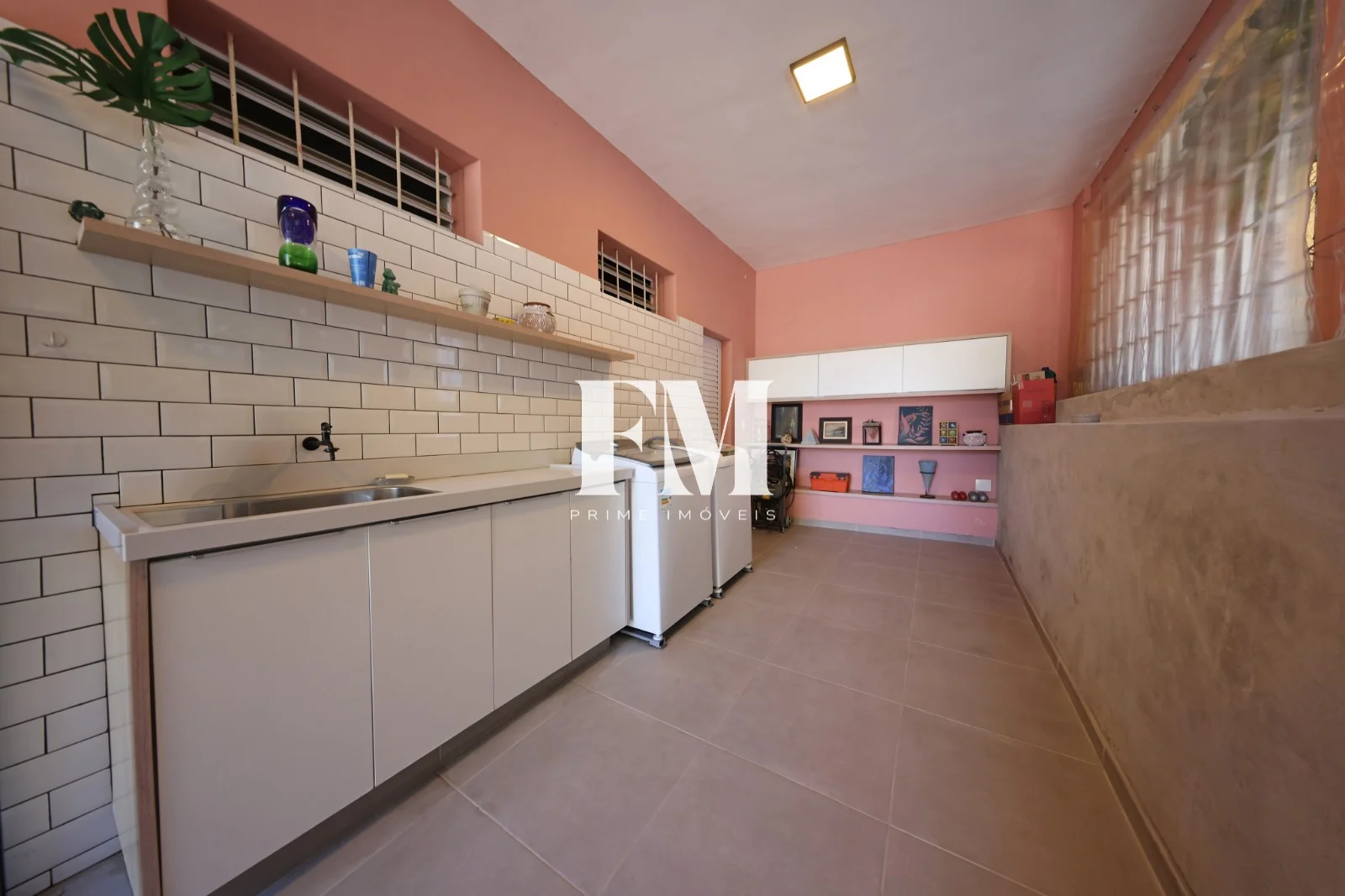 Santa Teresa | 6 Quartos (3 Suítes) | 1.100m² de Terreno com Piscina e Vista para a Natureza - foto 39