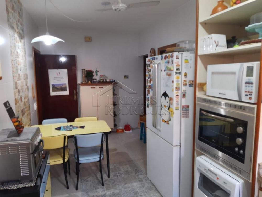 Casa à venda por R$ 1.200.000,00 - Pindamonhangaba/SP