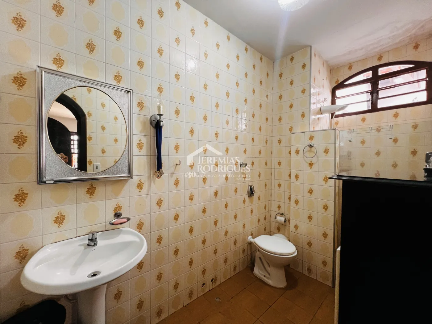 Casa para venda com 4 dormitórios no Centro em Taubaté/SP