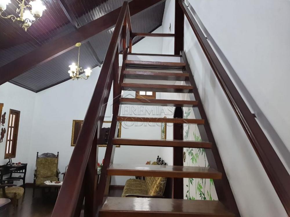 Casa à venda por R$ 750.000,00 - Pindamonhangaba/SP