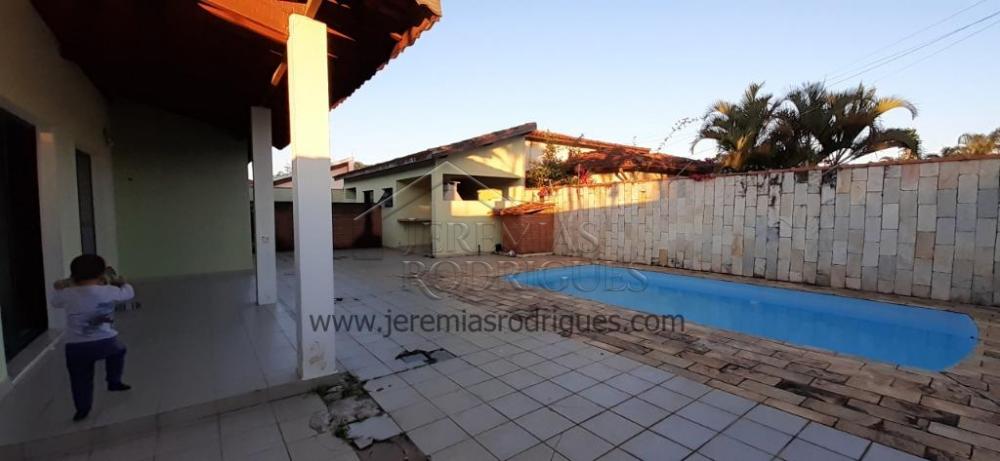 Casa à venda por R$ 950.000,00 - Tremembé/SP