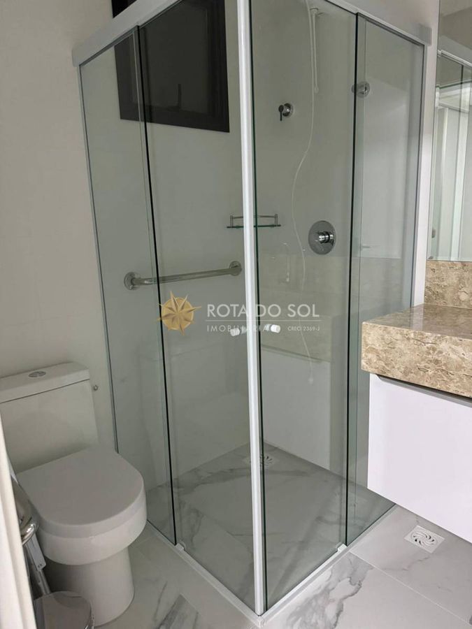 Black Piano apartamento 3 suítes e 2 vagas na Meia Praia