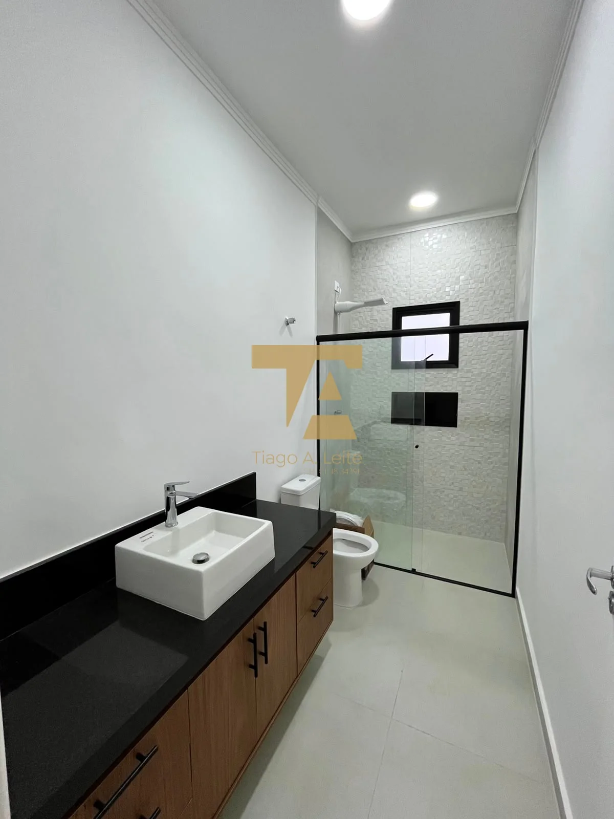 Casa Térrea à Venda no Condomínio Laguna em Pindamonhangaba - 3 Quartos - 114 m² — foto 3