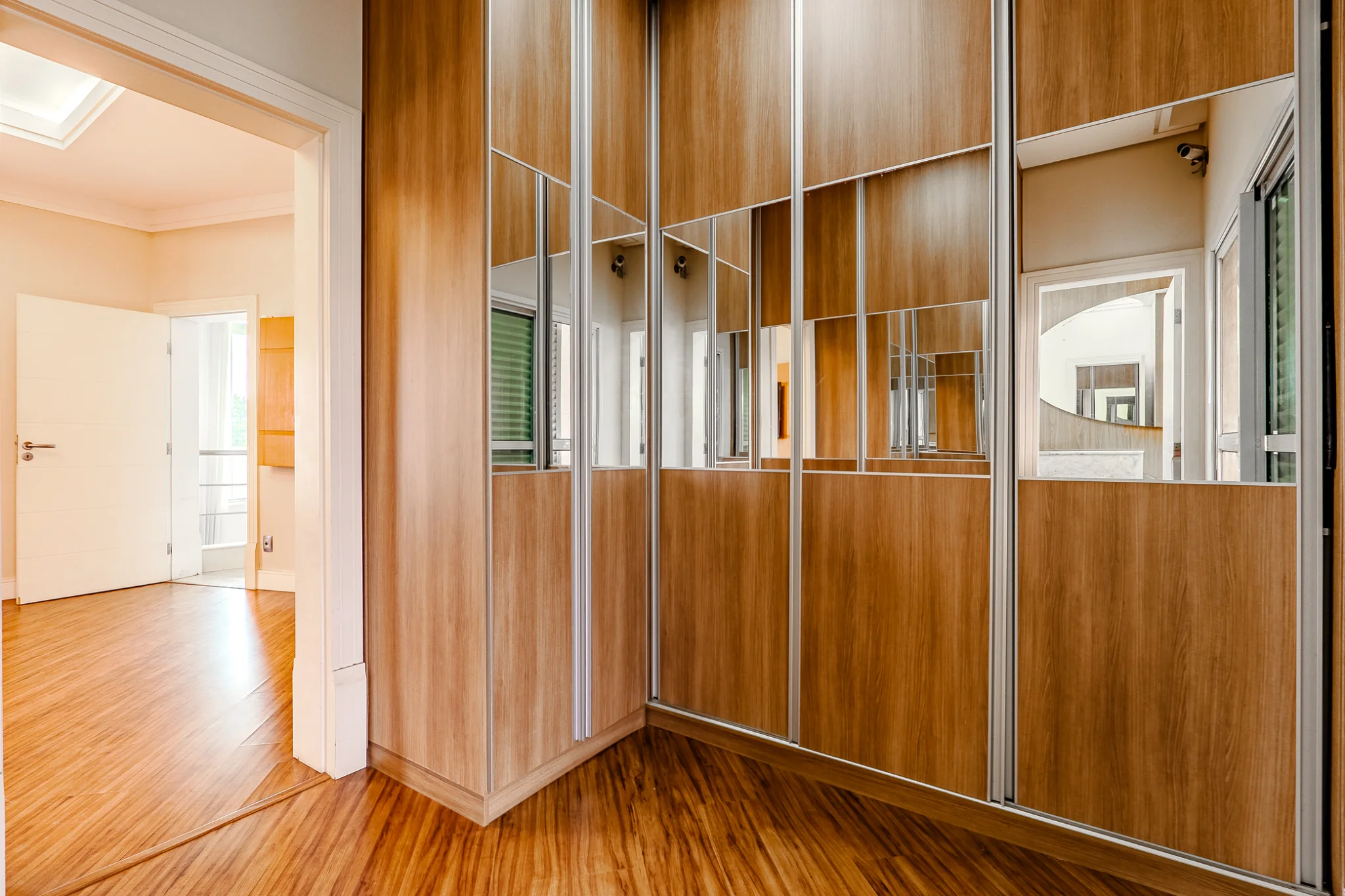 Casa à venda com 3 dormitórios no Campos do Conde III em Tremembé/SP. 