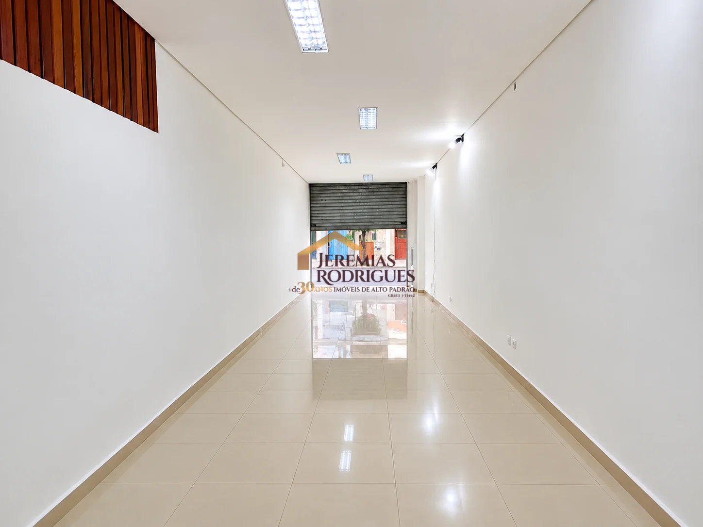Ponto comercial para locação no centro em Taubaté/SP. - foto 3