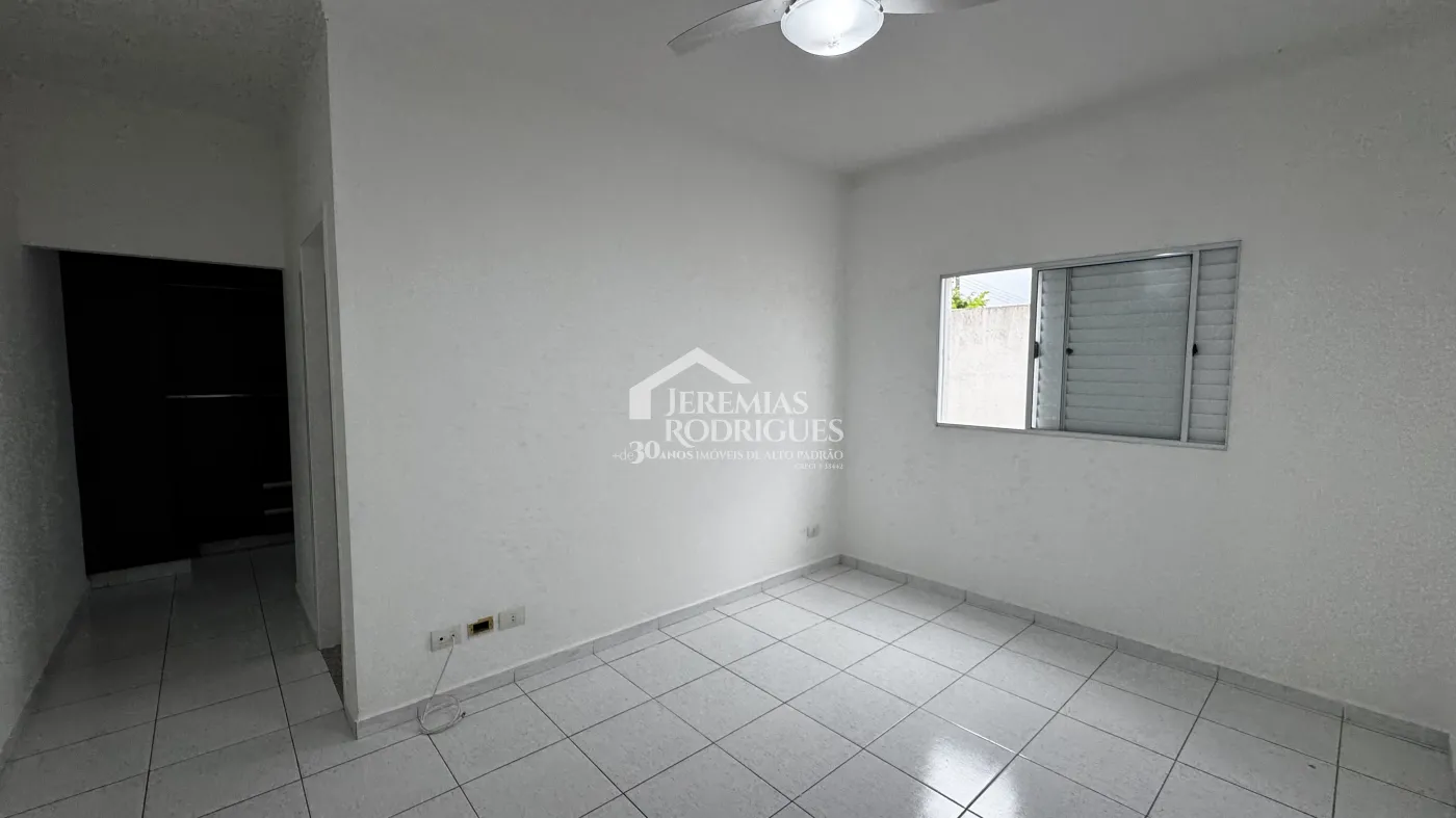 Casa com 3 dormitórios, 240 m², à venda por R$ 1.300.000- Nossa Senhora do Perpétuo Socorro - Pindamonhangaba/SP