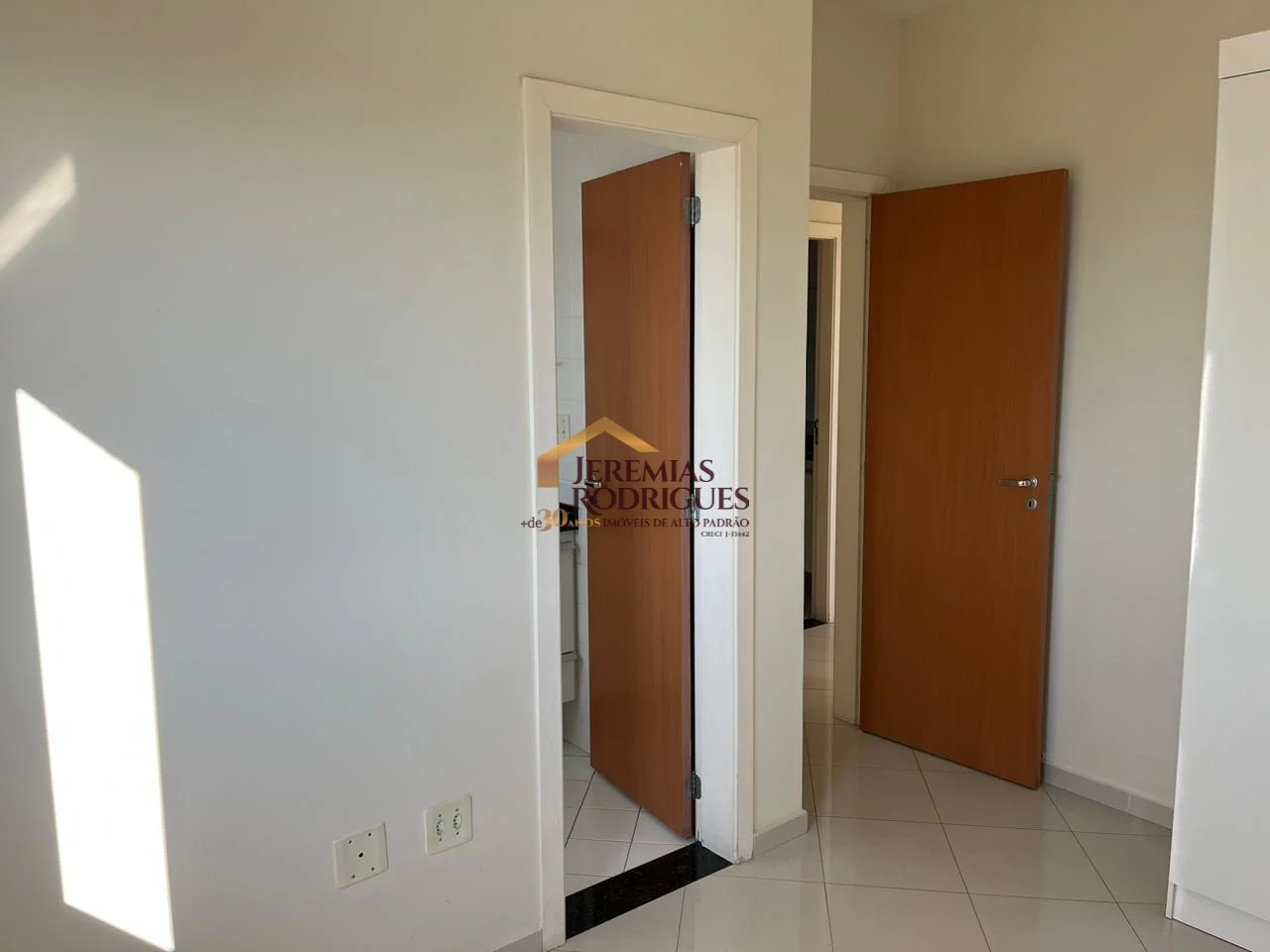 Apartamento para locação no Edifício Residencial Grand Valle Royal em Pindamonhangaba/SP. - foto 24
