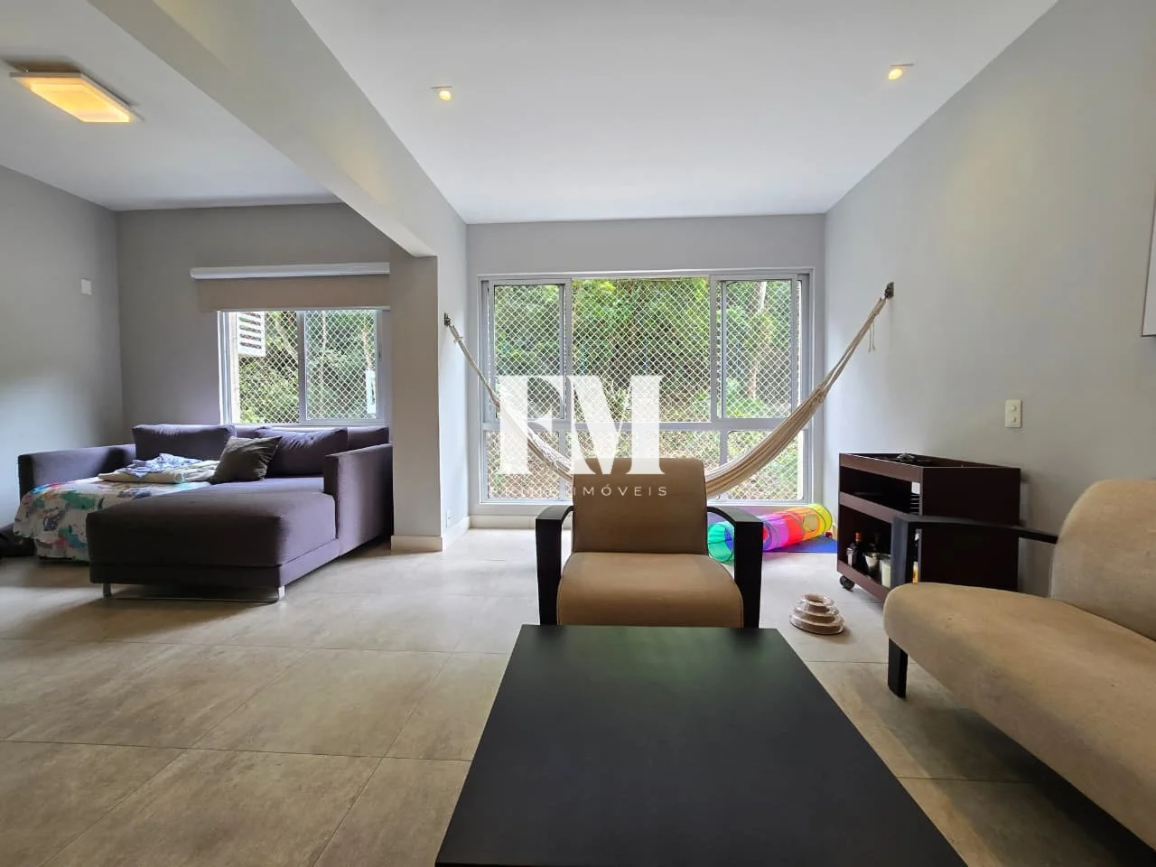 Exclusividade em Copacabana | Rua Marechal Mascarenhas de Morais | Modernizado | Original 3 Quartos | 100m² com Vaga e Lazer Completo - foto 3