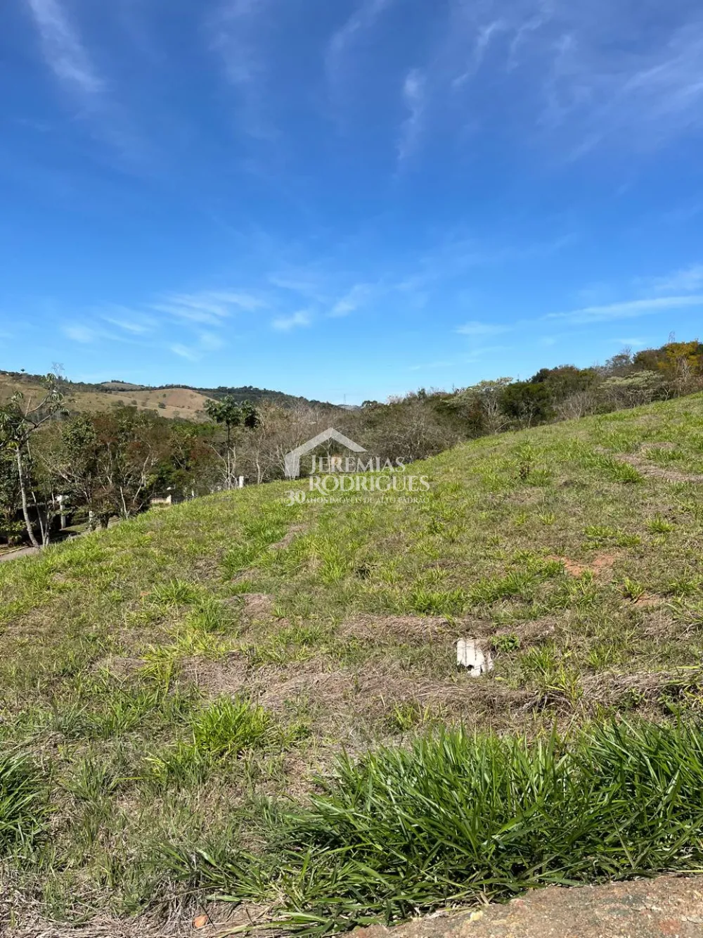 Terreno com 1.058,79 m² - Condomínio Reserva Altos do Cataguá - Taubaté/SP