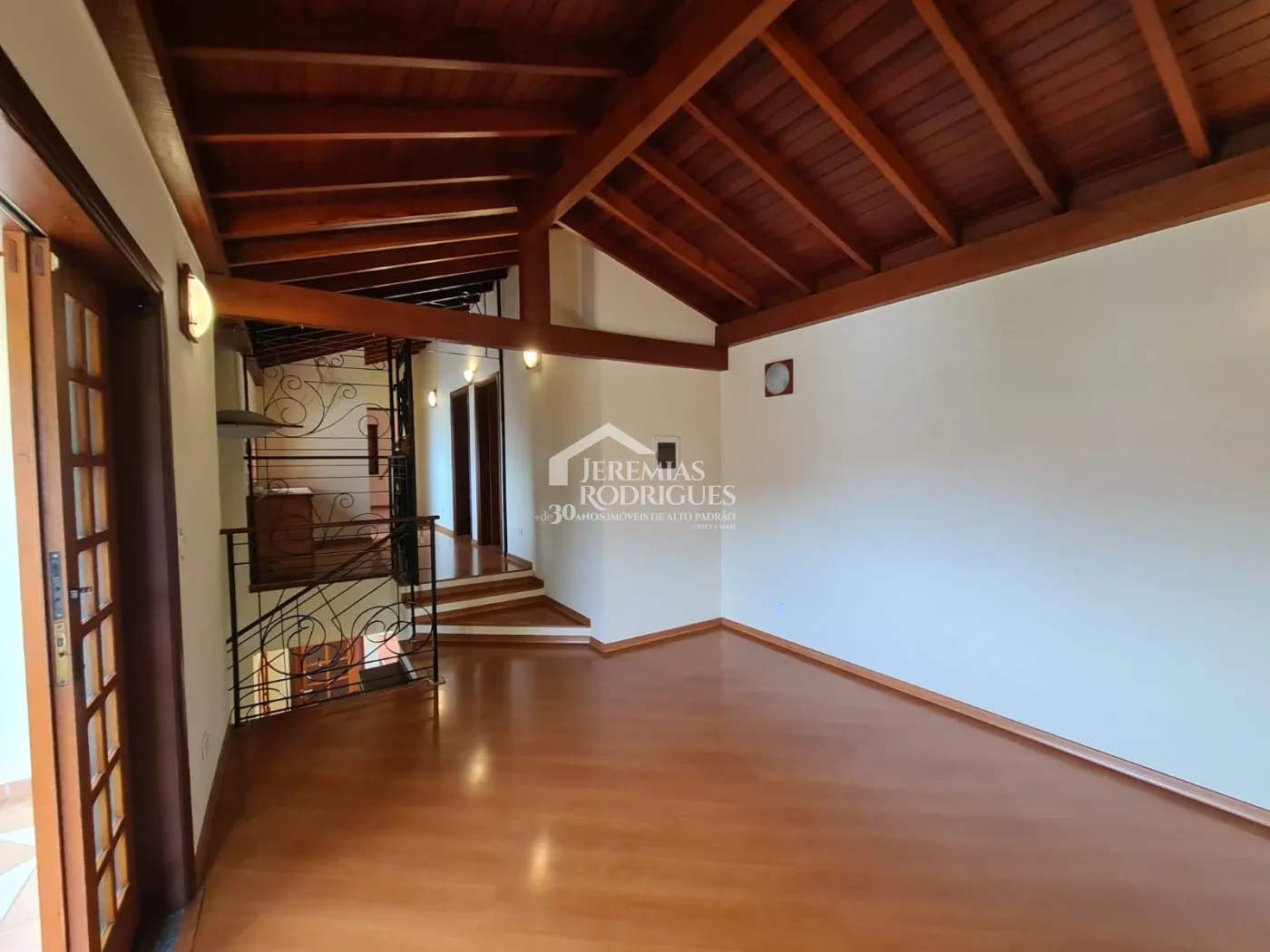 Casa com 3 dormitórios, 344 m² - Loteamento Village Tremembé - Tremembé/SP.
