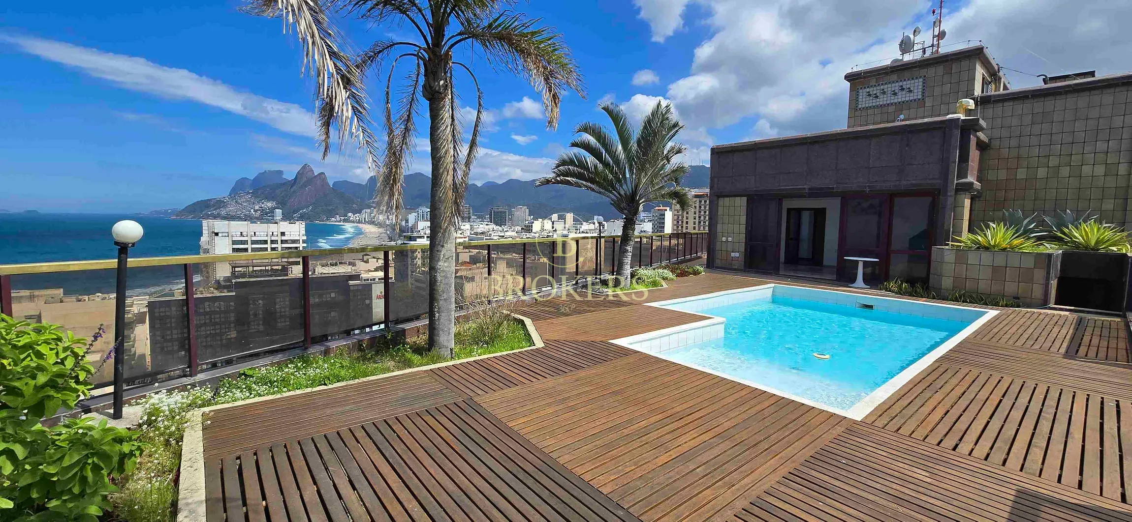 Cobertura única e exclusiva com 850 m². Vista panorâmica da praia de Ipanema e o Arpoador. — foto 10