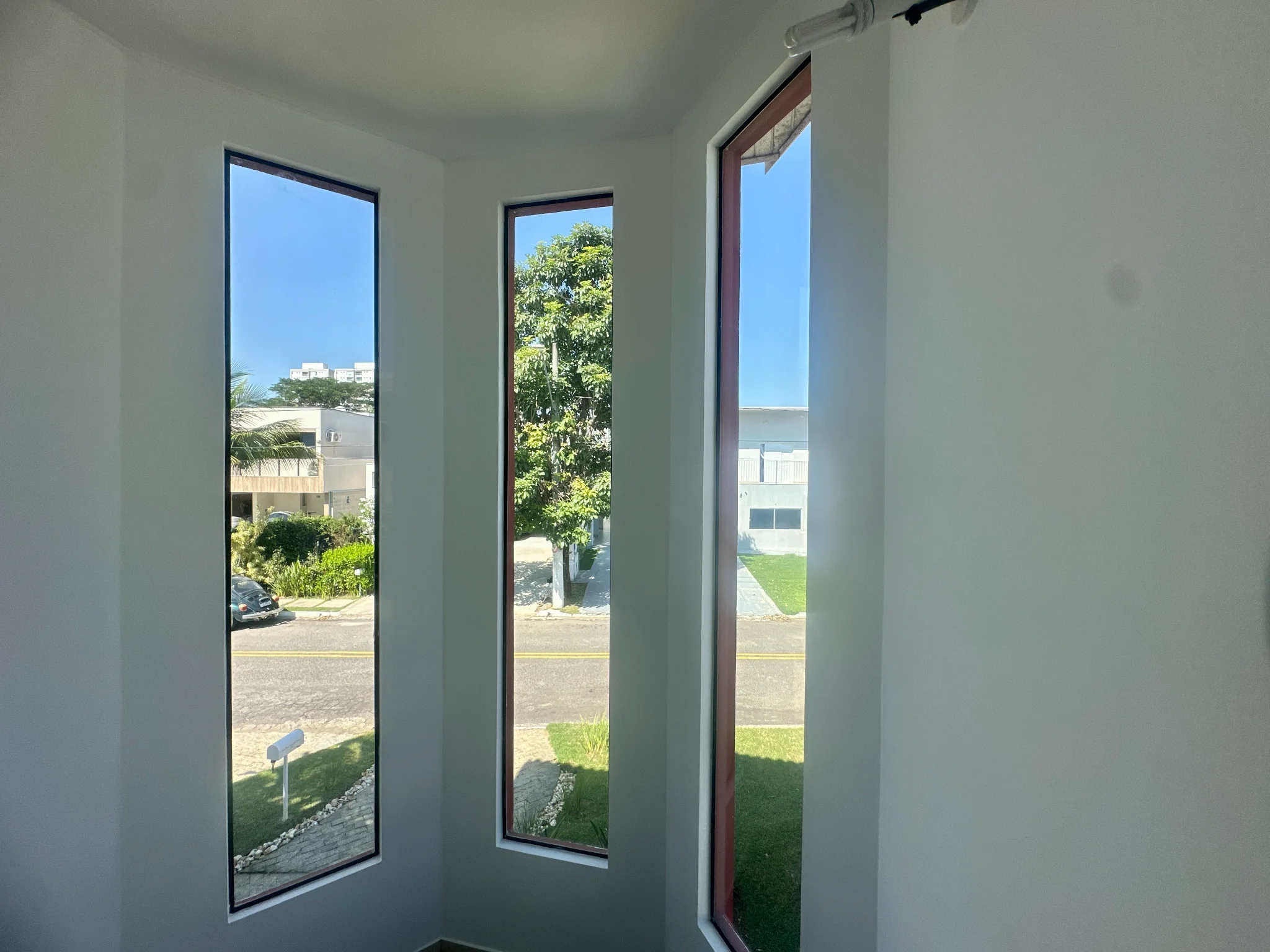 Casa para venda e locação no Condomínio Taubaté Village em Taubaté/SP.