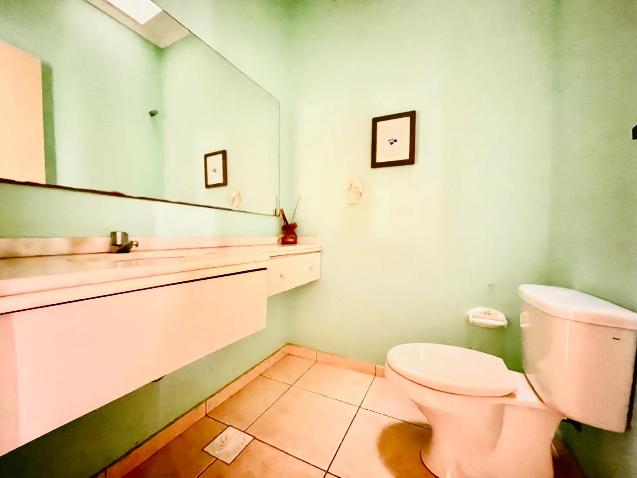 Casa com 3 dormitórios á venda no Condomínio Taubaté Village em Taubaté/SP.