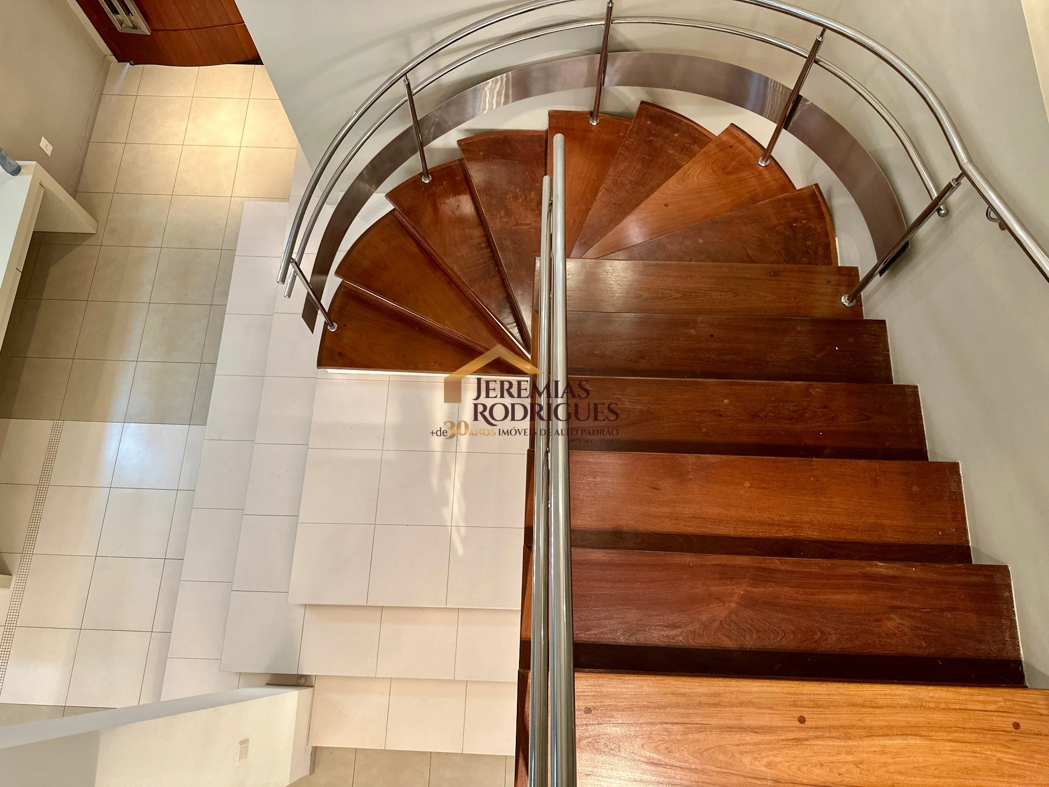 Casa mobiliada para locação no Condomínio Taubaté Village em Taubaté/SP. — foto 76