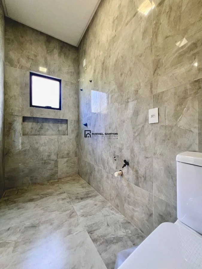 GEMINADO COM 03 SUITES NA BARRA DO RIO CERRO — foto 14
