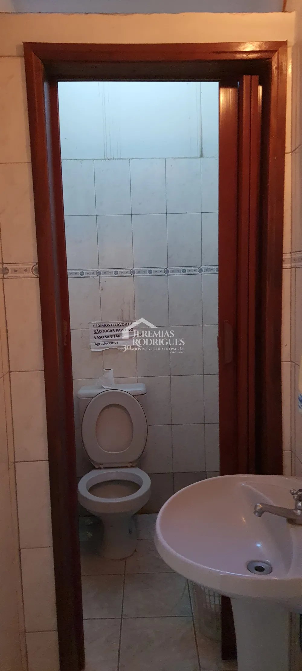 Prédio comercial com 310 m² -  Independencia - Taubaté/SP