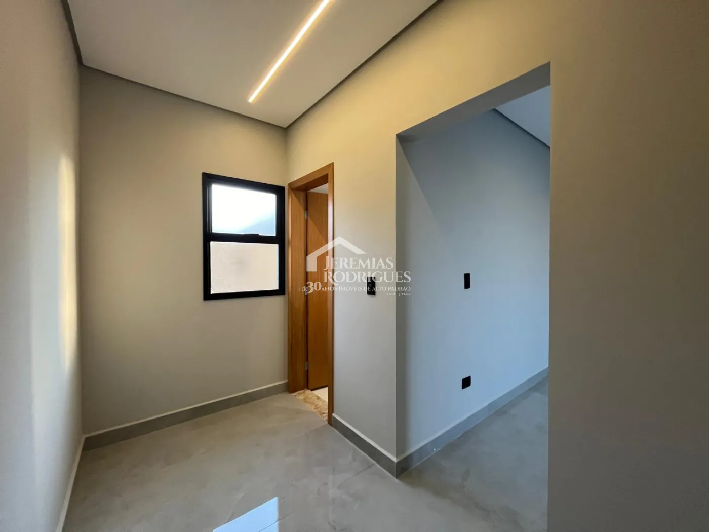 Casa com 3 dormitórios, 190 m² - Condomínio Santa Mônica - Caçapava/SP.
