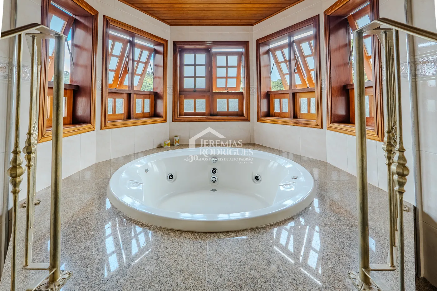 Casa à venda no Condomínio Aldeia Austríaca - Campos do Jordão/SP