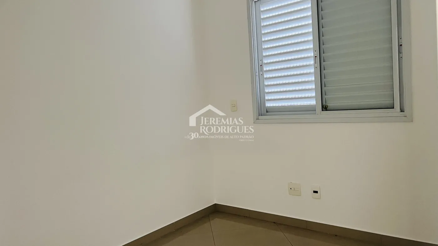 Apartamento residencial para locação e venda no Edifício MOB em Taubaté/SP.