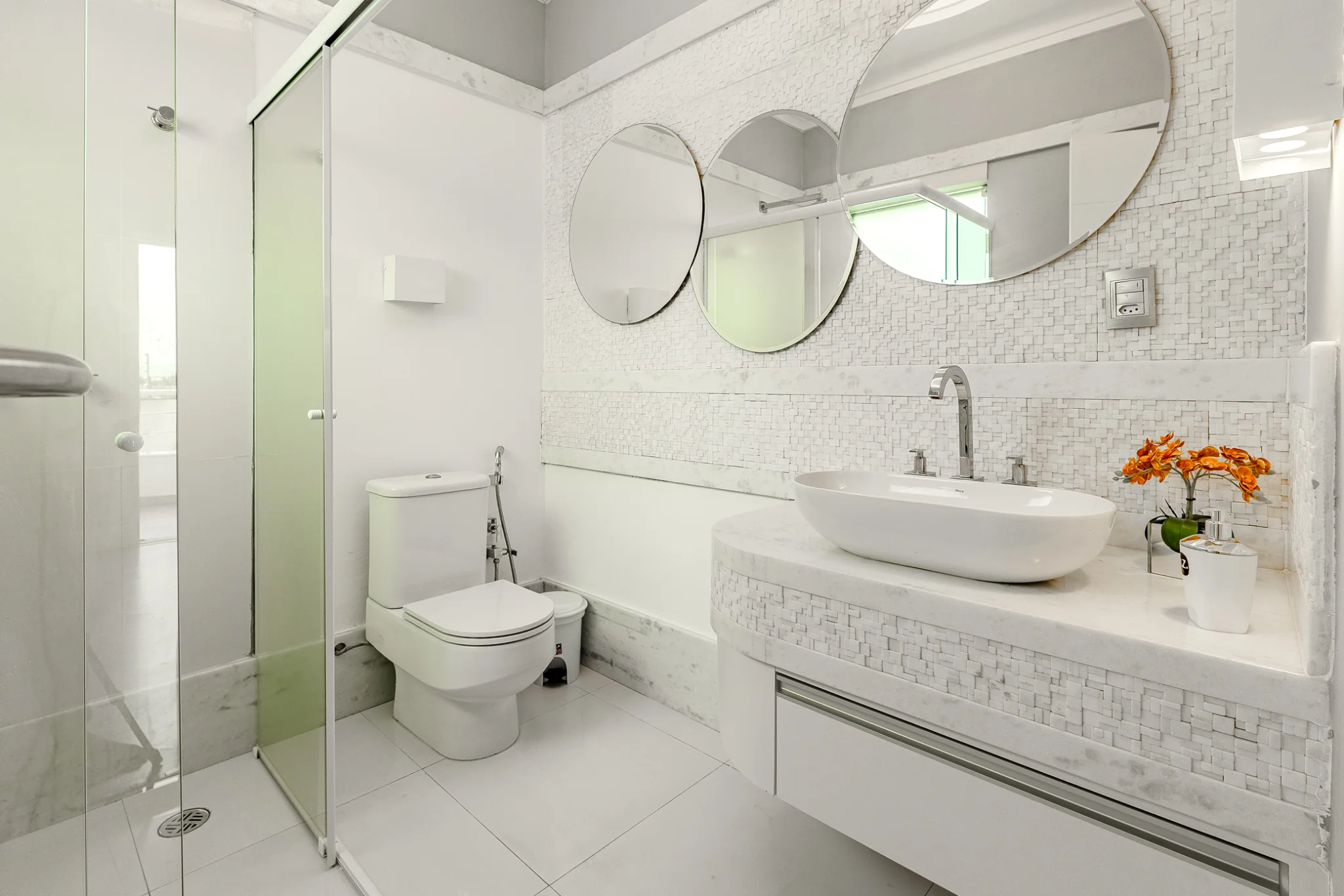 Casa à venda com 3 dormitórios no Campos do Conde III em Tremembé/SP. 