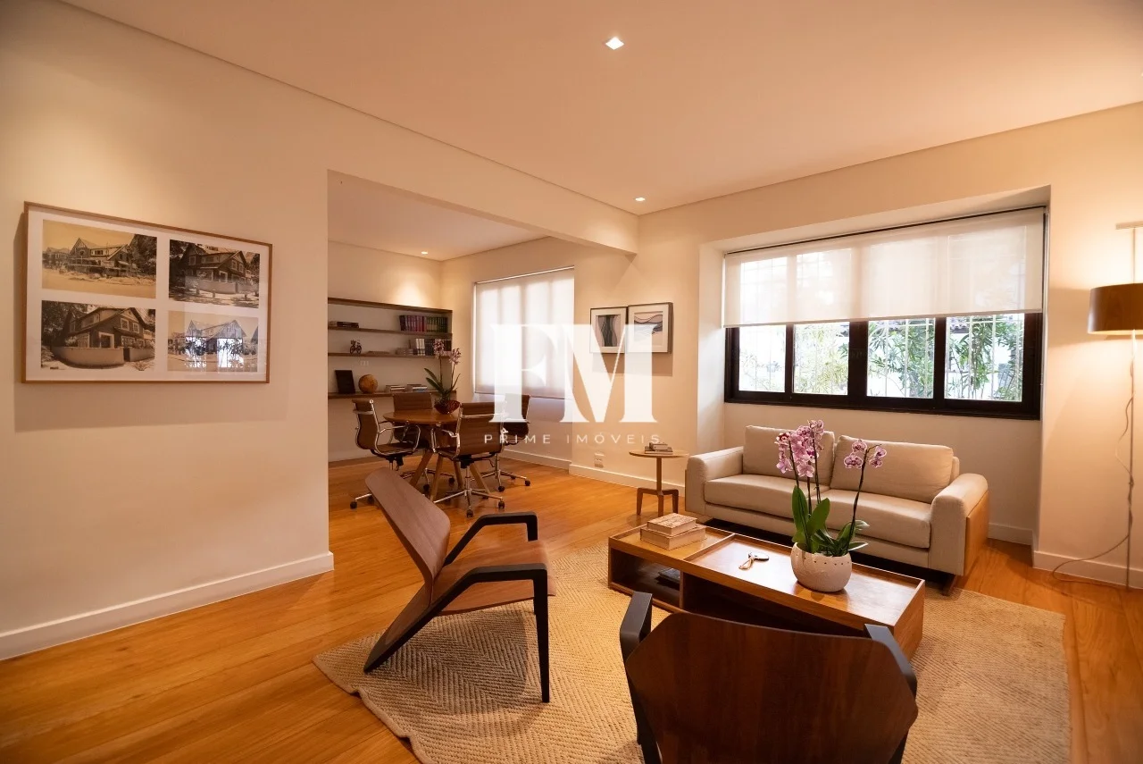 Urca | Casa Clássica | 3 Quartos (1 Suíte) | 260m² Modernizada e Sem Condomínio - foto 8