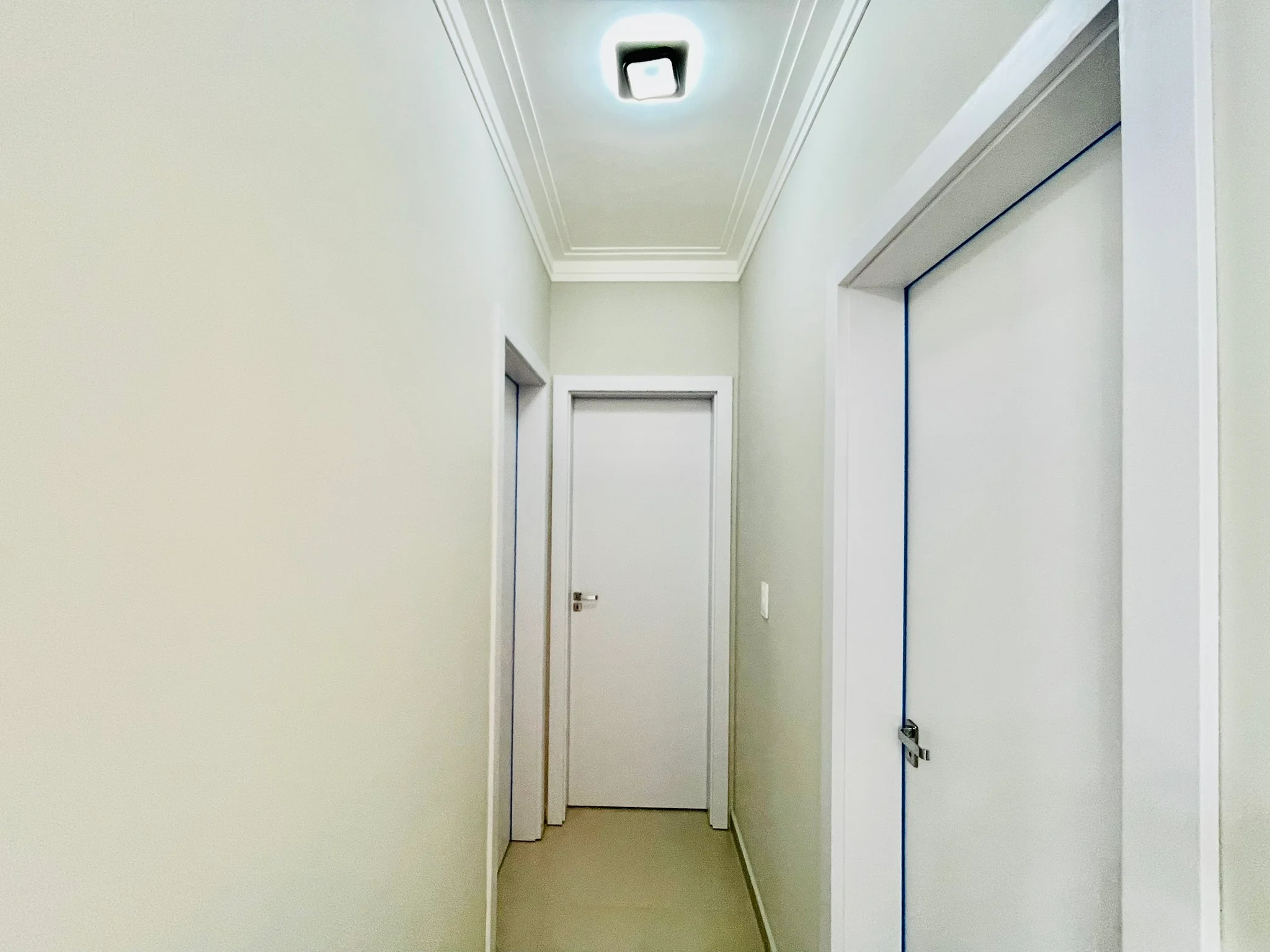 Apartamento para venda e locação, 101 m² no Condomínio Lume Residence em Taubaté/SP. 