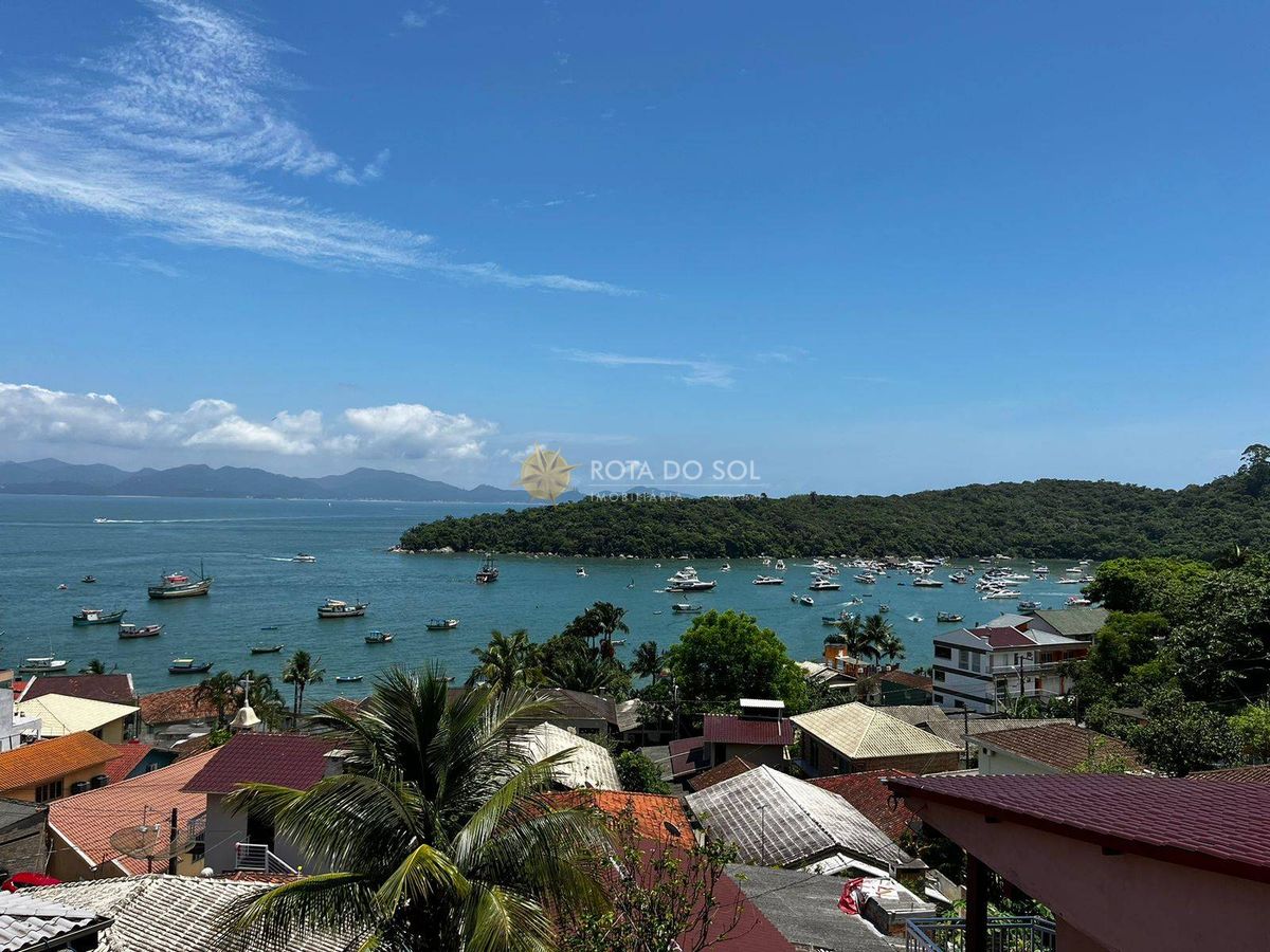 Casa Vista Mar com Piscina Privativa 4 Dormitórios e 4 Vagas em Araça Porto Belo SC — foto 3