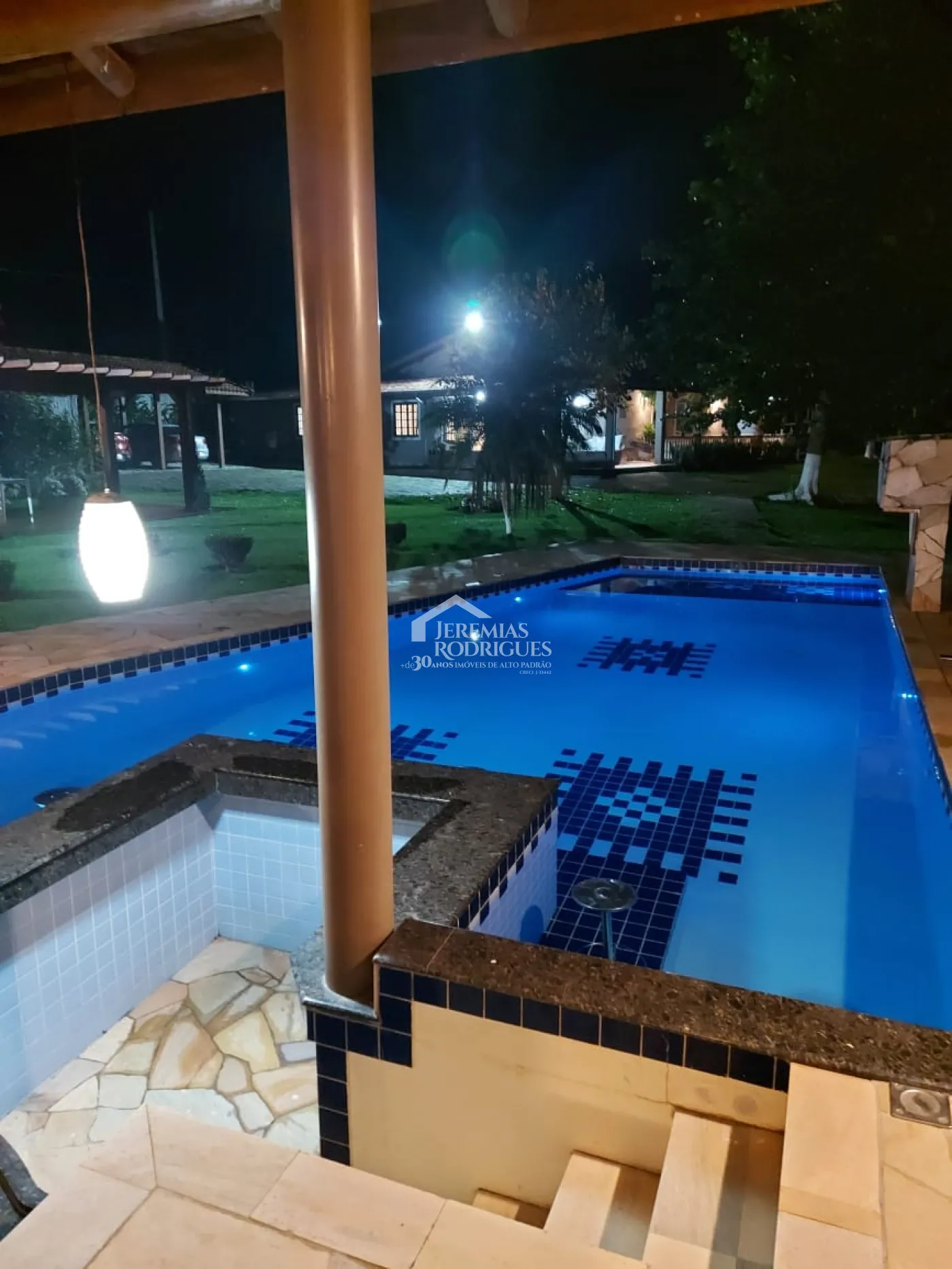 Rural misto à venda por R$ 1.800.000,00 - Pindamonhangaba/SP