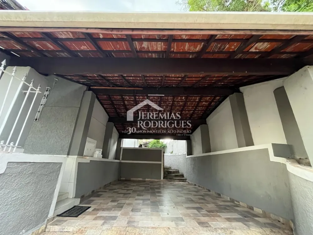 Casa com 3 dormitórios, 235 m² - Centro - Pindamonhangaba/SP