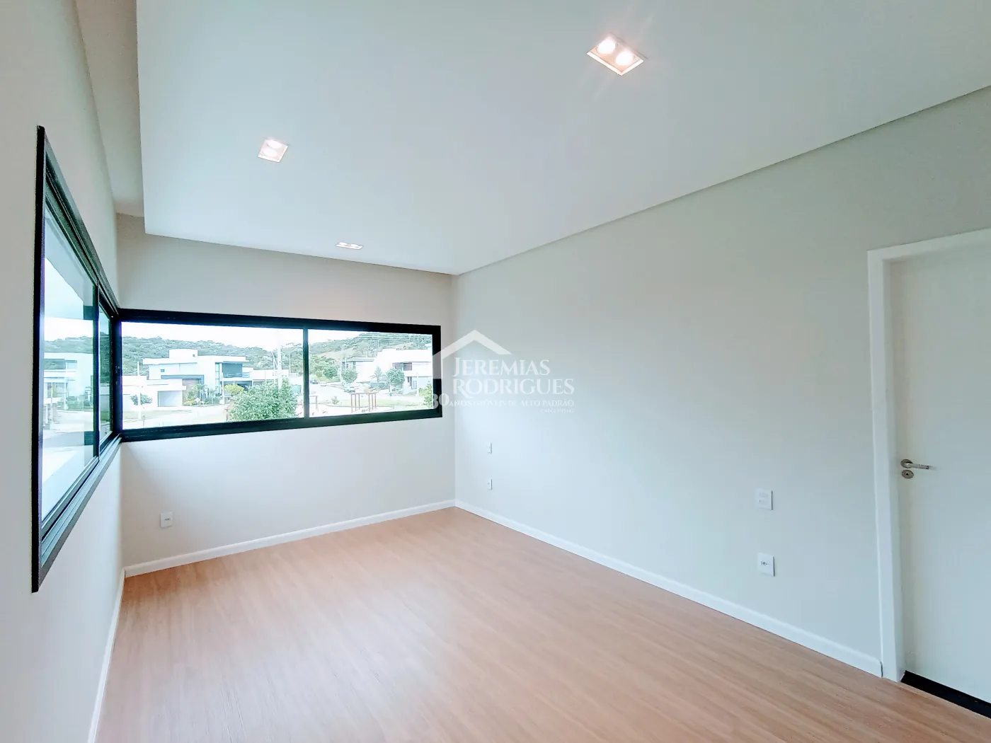 Casa à venda com 4 suítes no Condomínio Cyrella Landscape em Taubaté/SP