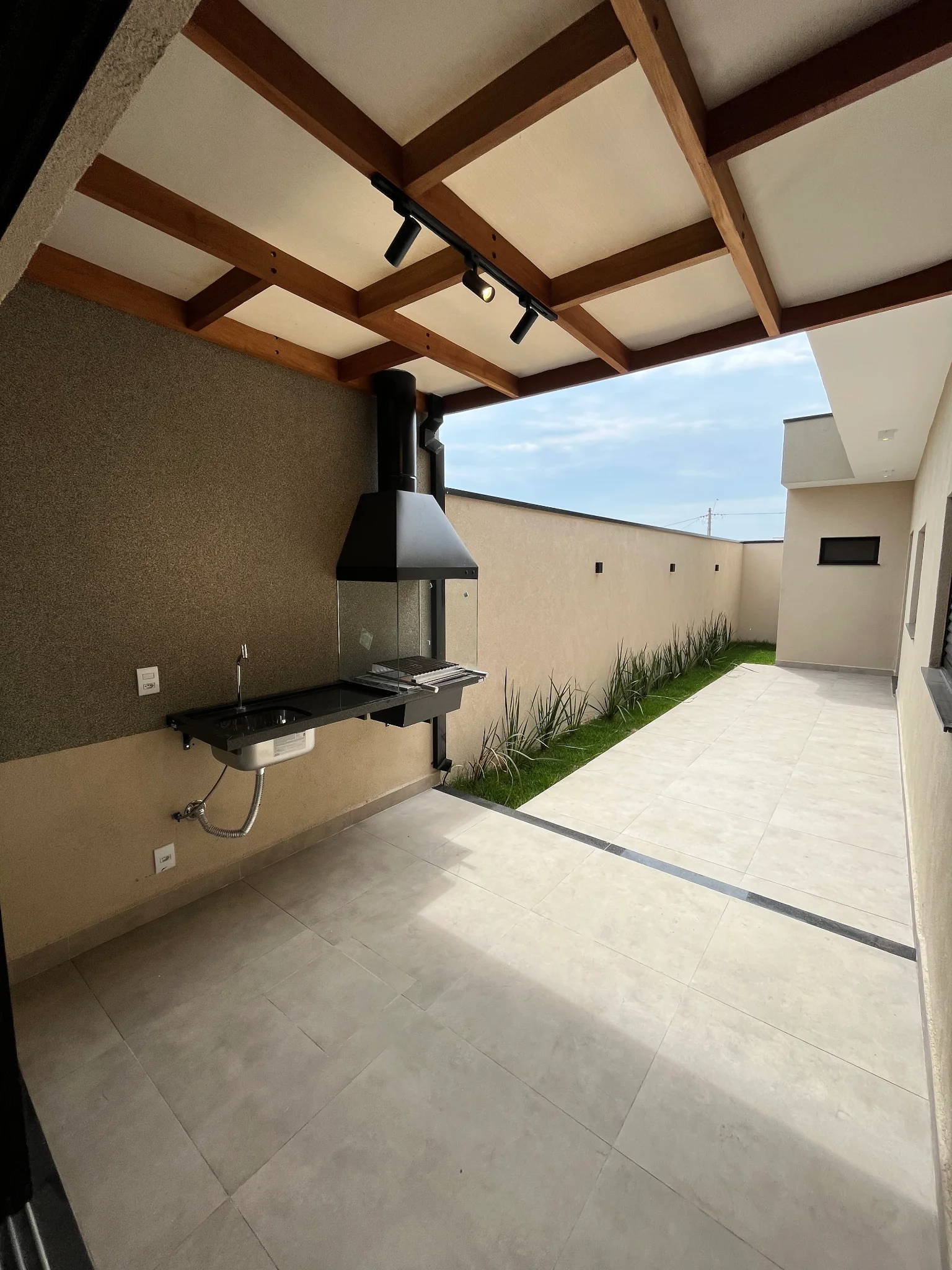 Casa com suíte e closet à venda no Condomínio Bosque da Imperatriz – Pindamonhangaba/SP