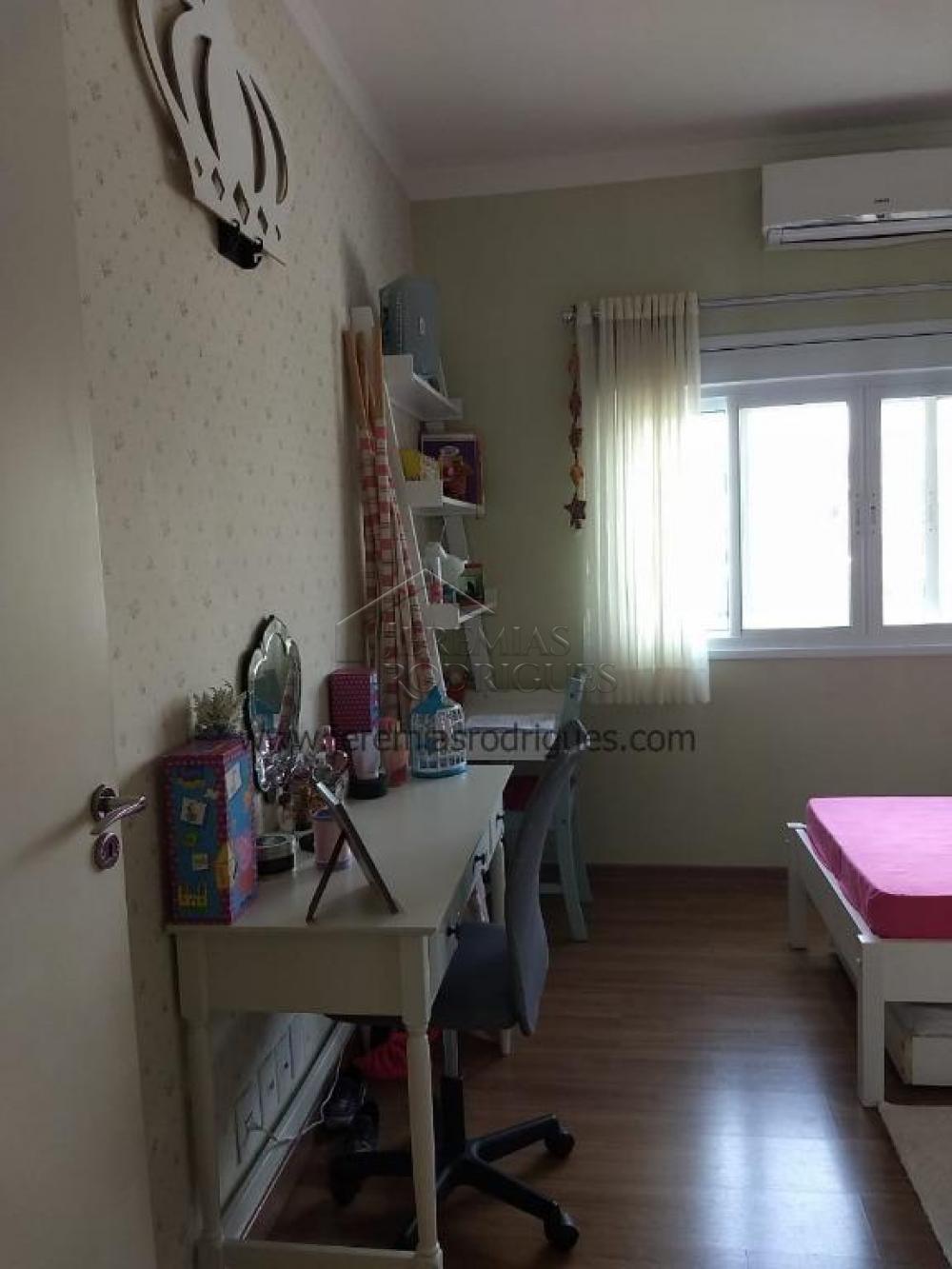 Casa à venda por R$ 900.000,00 - Tremembé/SP