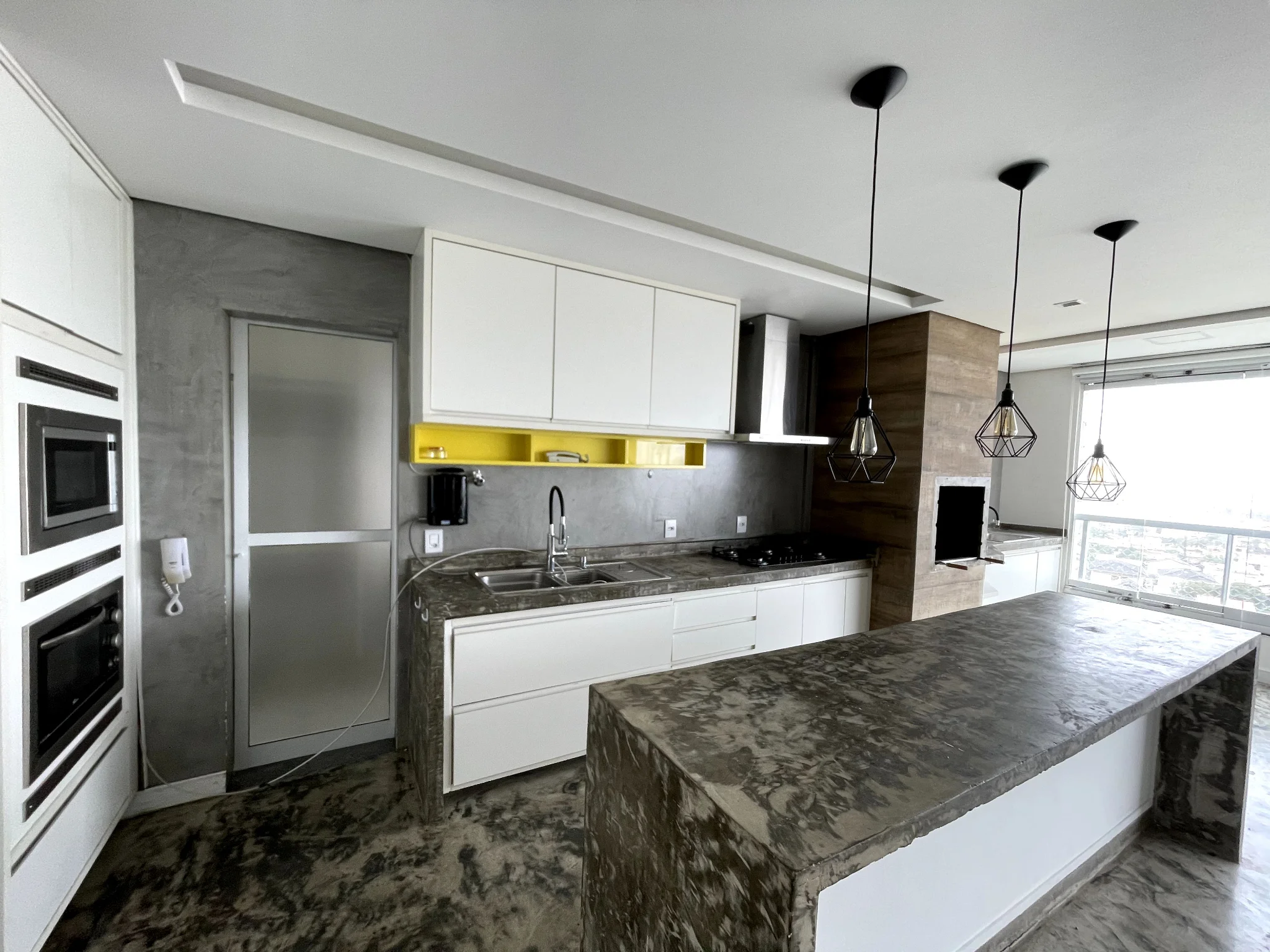 Apartamento para venda com 3 dormitórios no Edifício Vert Residence em Taubaté/SP. 