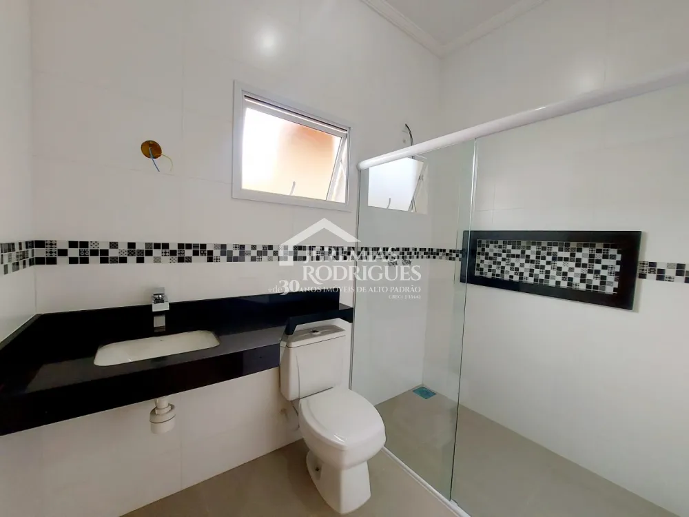 Casa com 3 quartos, 220 m², à venda por R$ 1.100.000- Parque Vera Cruz - Tremembé/SP